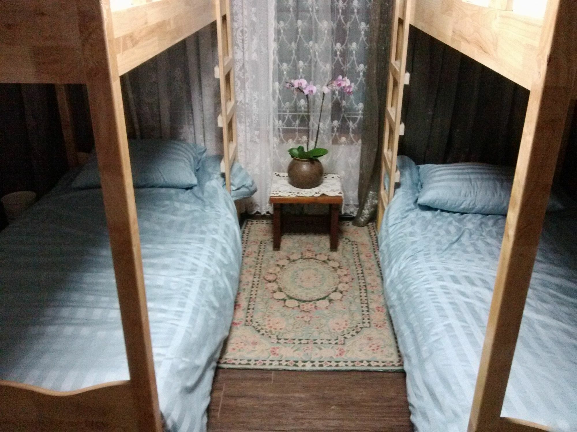 K Star Road Guesthouse - Hostel Seoul Ngoại thất bức ảnh